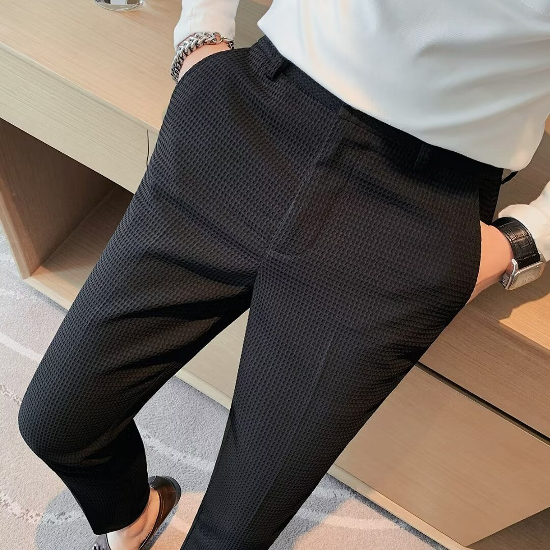 Men's Cropped Trousers – Slim Fit – Textured Fabric – Modern Casual