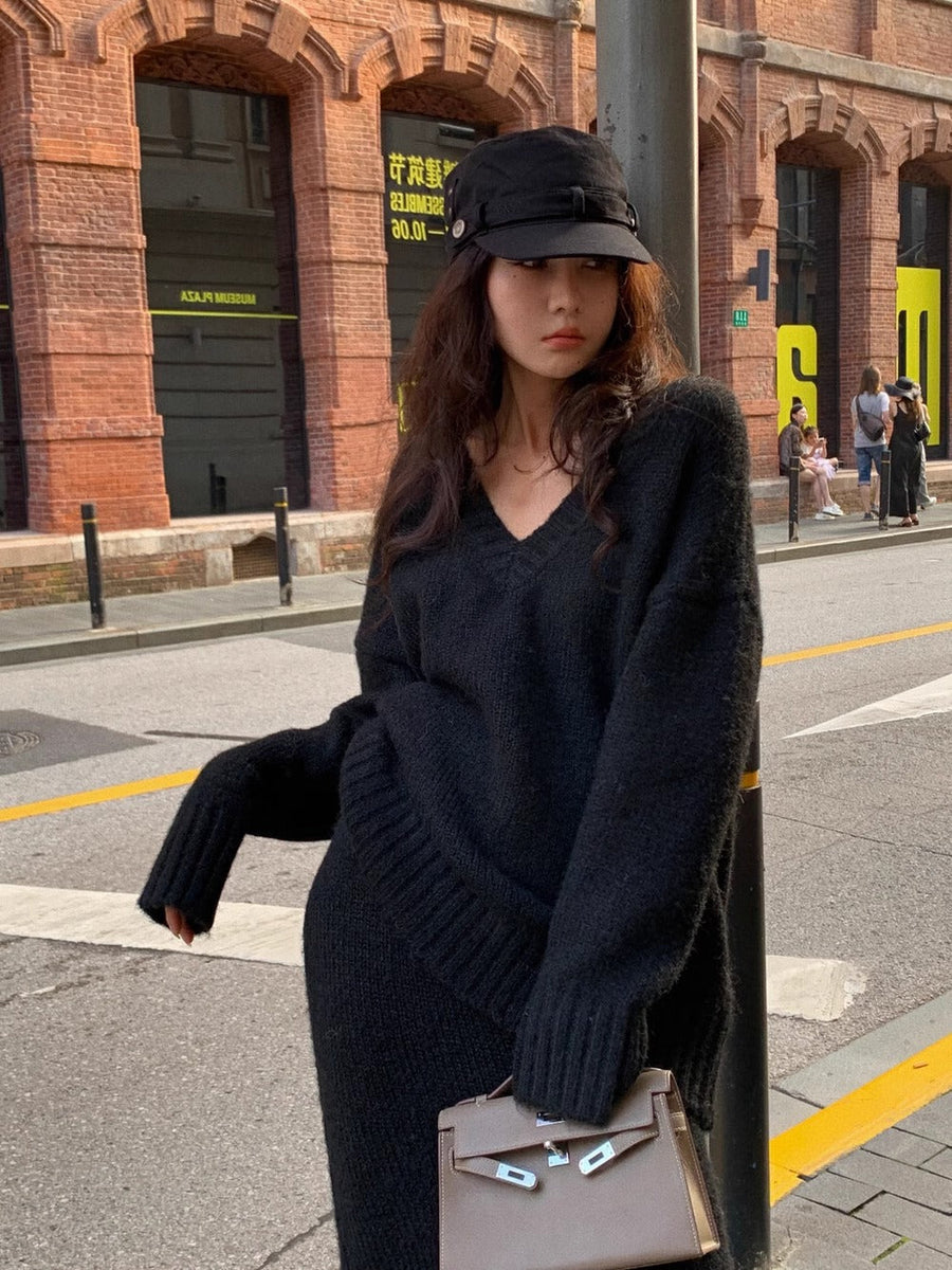Morgan | Women's V-Neck Knit Sweater and Flare Midi Skirt Set