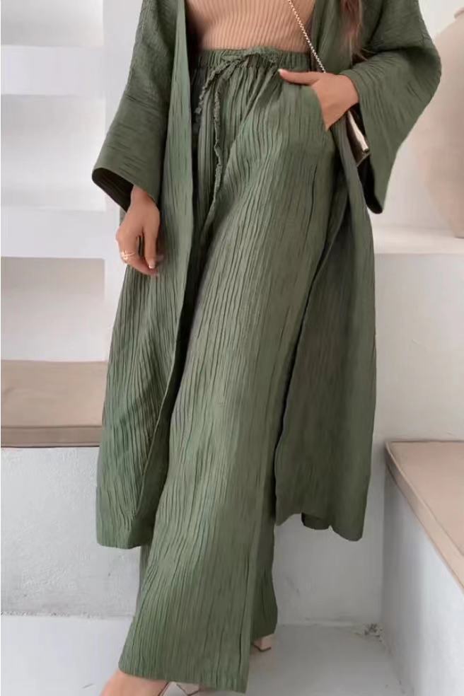 Grynet | Luxurious Pleated Kimono Set