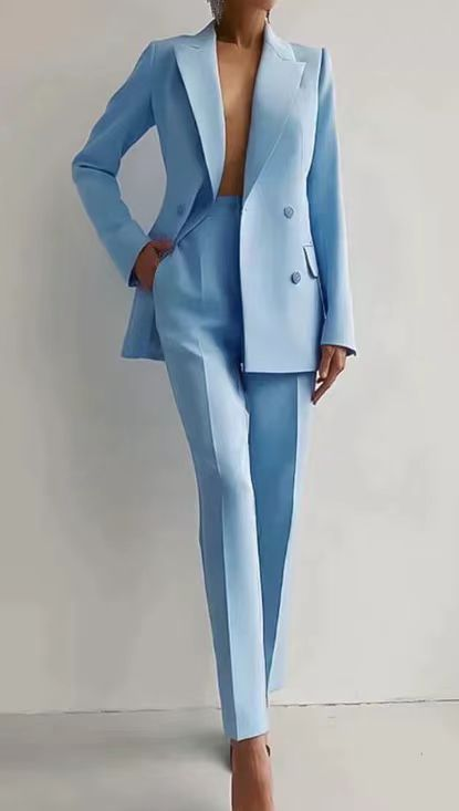 Noelle | Women's Double-Breasted Pant Suit