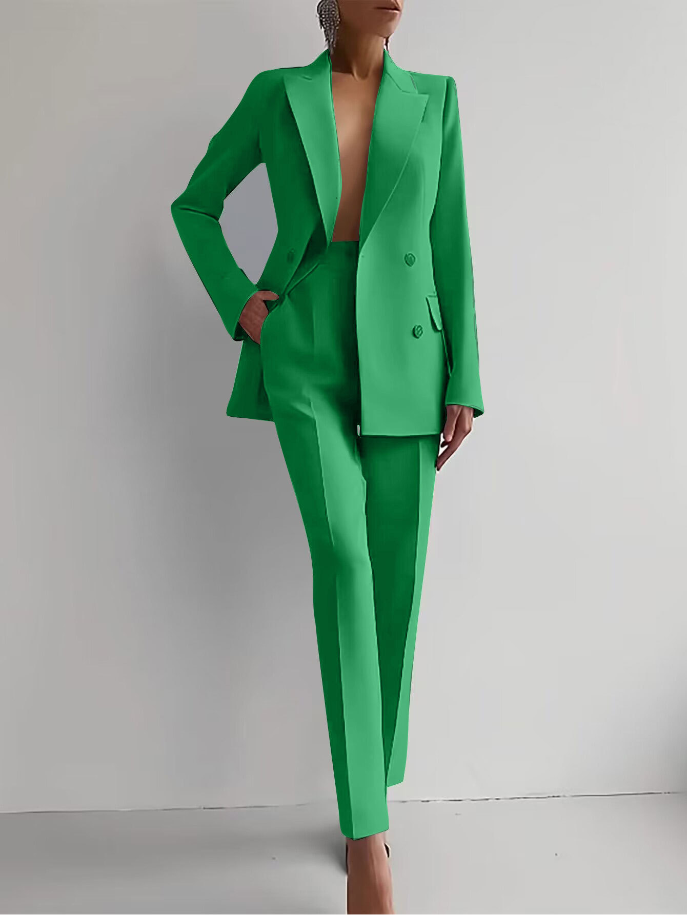 Noelle | Women's Double-Breasted Pant Suit